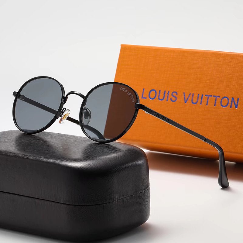 Louis Vuitton Rounded Fashion Women's Round Sunglasses